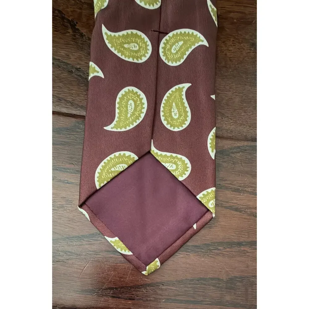 $325 NWT Charvet Paris Burgundy Gold Paisley 100% Woven Silk Neck Tie